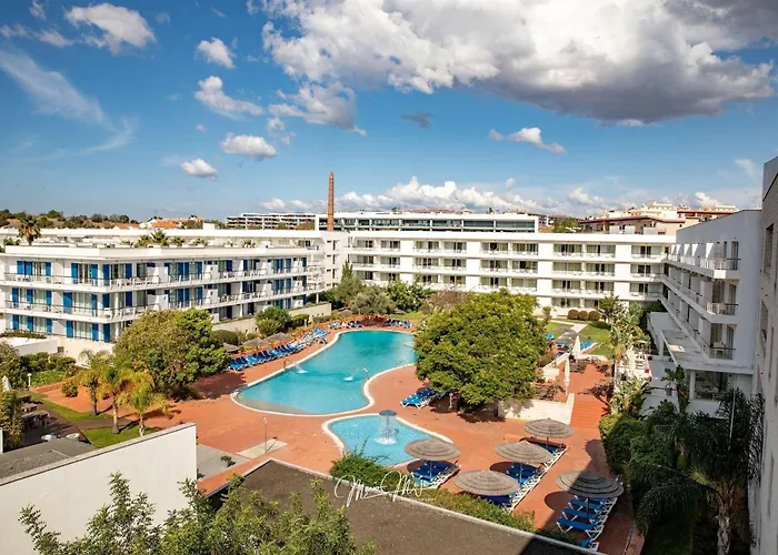 Lucky Star Marina Apartment, With Pool