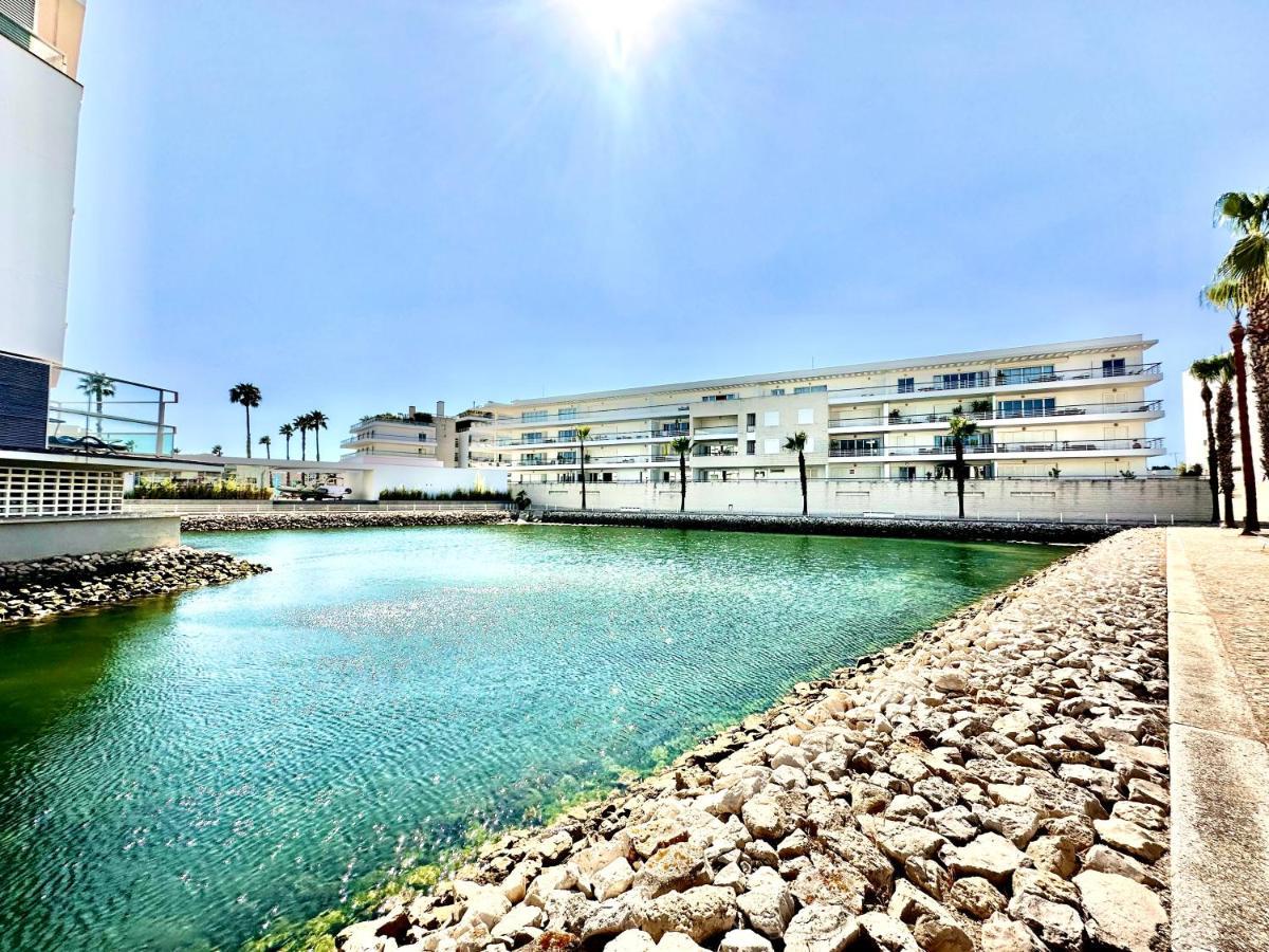 Lucky Star Marina Apartment, With Pool Appartement