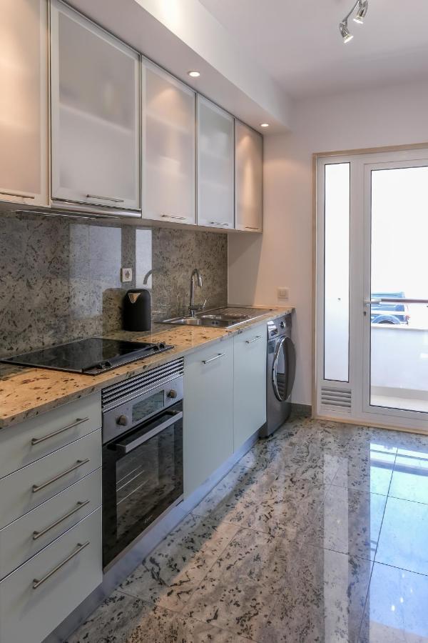 Lucky Star Marina Apartment, With Pool Apartment *