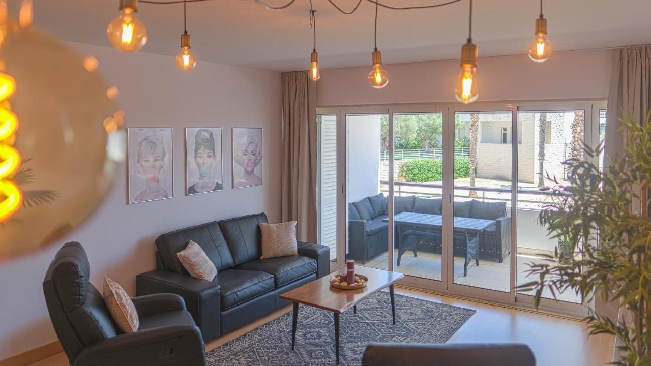 Lucky Star Marina Apartment, With Pool Apartment *
